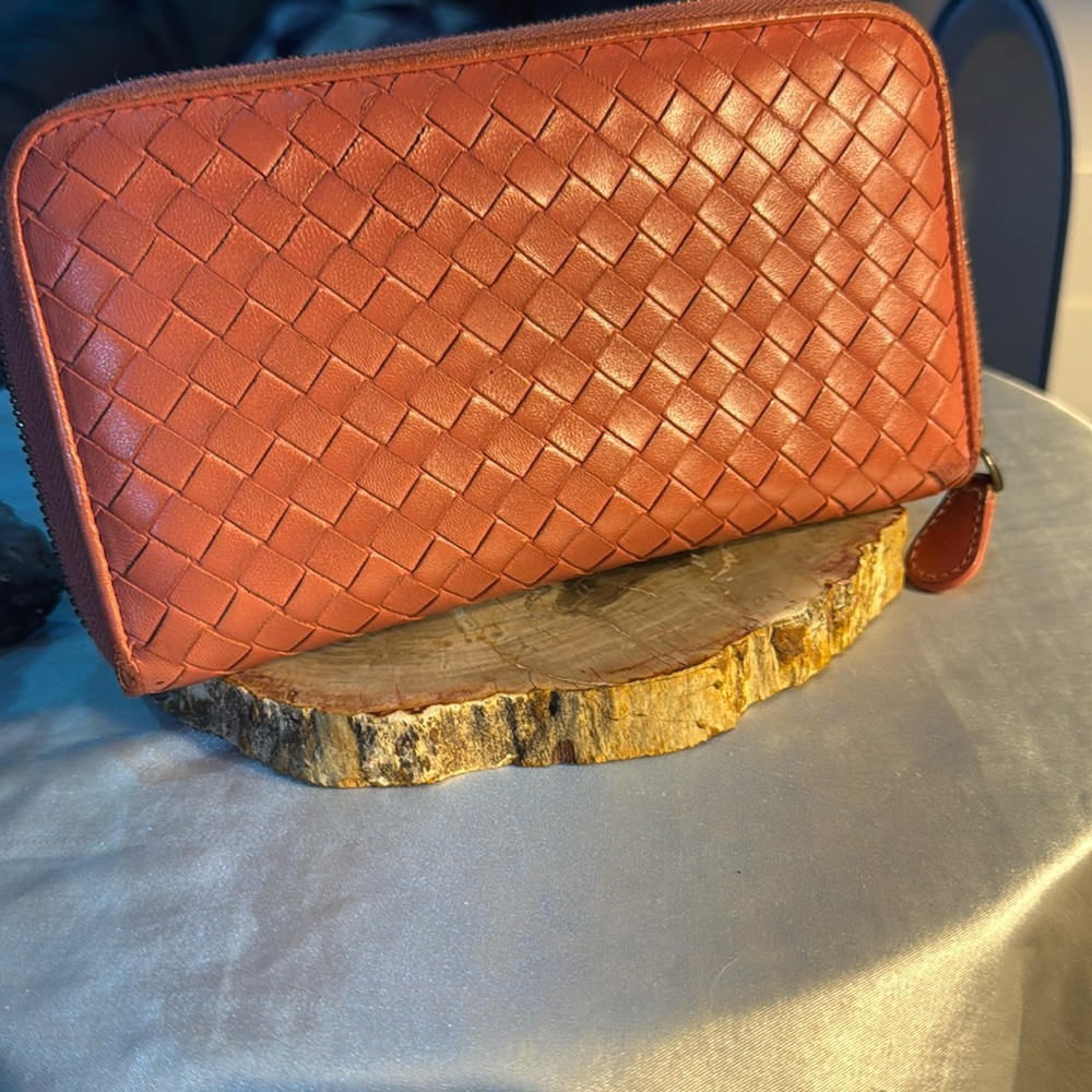 Bottega Veneta- Authentic 🍀 Salmon Colored Long Wallet